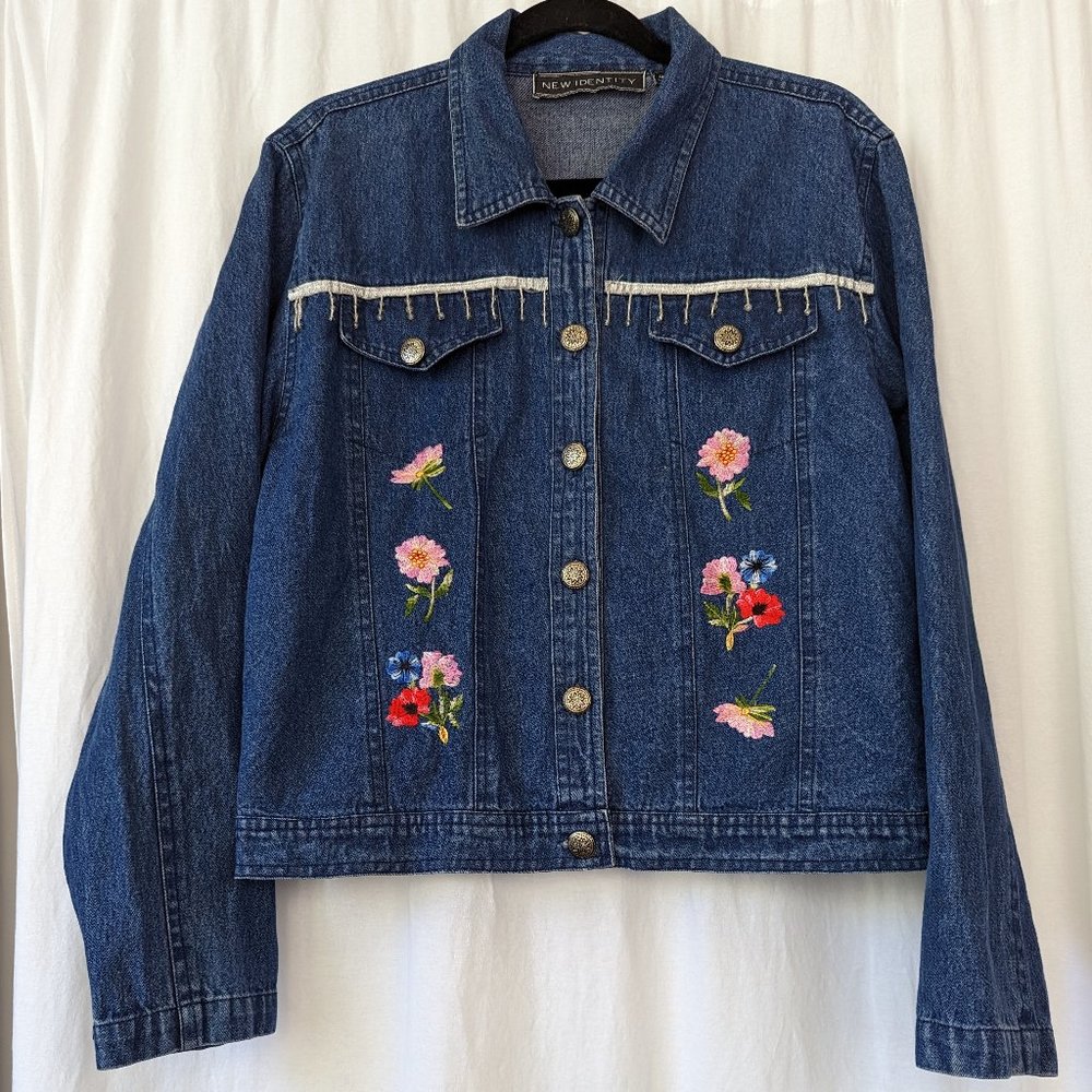Embroidered Flower Denim Jean Jacket Size Large